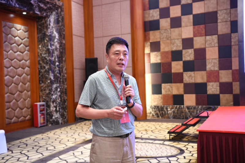 11北京化工大學(xué)、塑料機(jī)械及塑料工程研究生所長(zhǎng)—吳大鳴