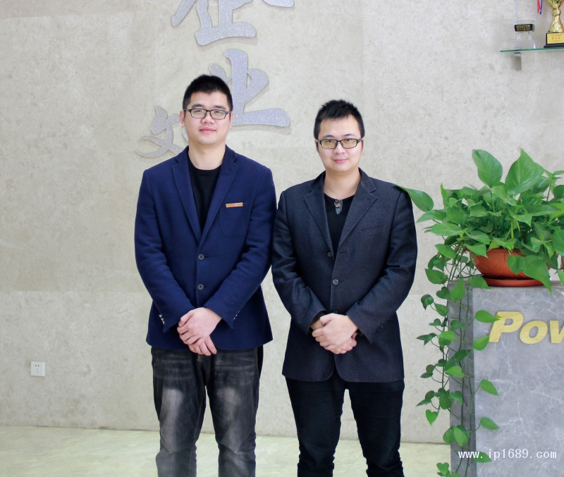 佛山市寶捷精密機械有限公司油電混合項目經理麥廣鵬(左)薄壁項目經理區(qū)本堅(右)