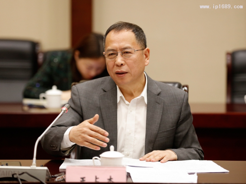 中國塑料加工工業(yè)協(xié)會(huì)理事長王占杰