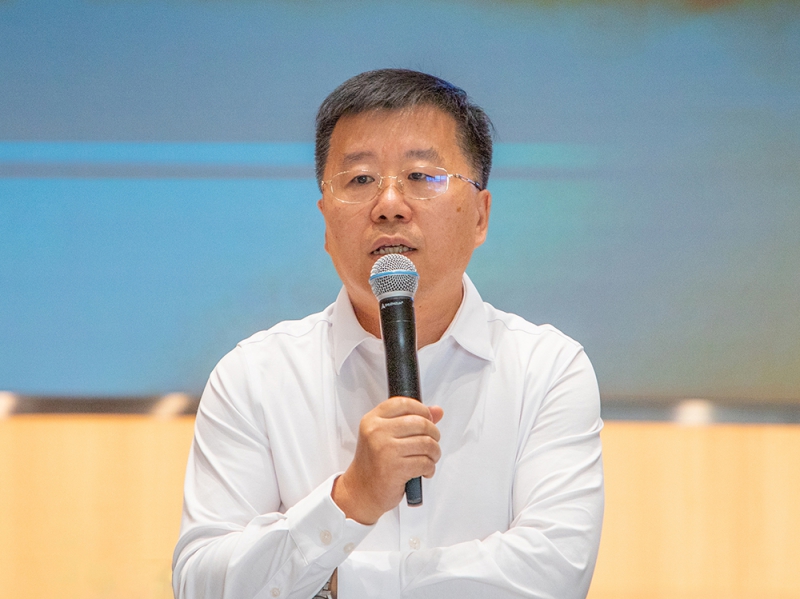 伊之密董事副總經(jīng)理、注塑機(jī)事業(yè)部總經(jīng)理張濤先生